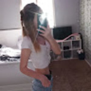 Meet your Posher, Allyssa